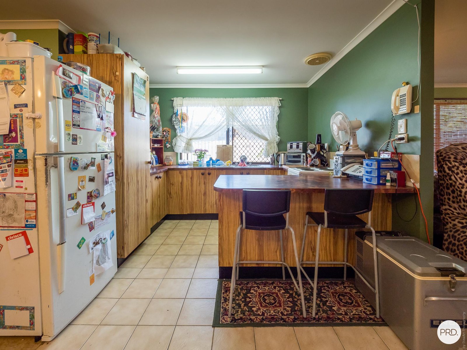 4 Debra Court URANGAN 9