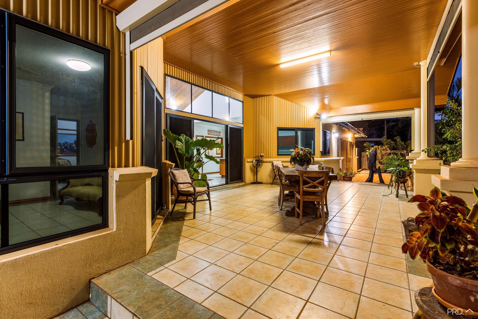 4 Demco Drive BROOME 9