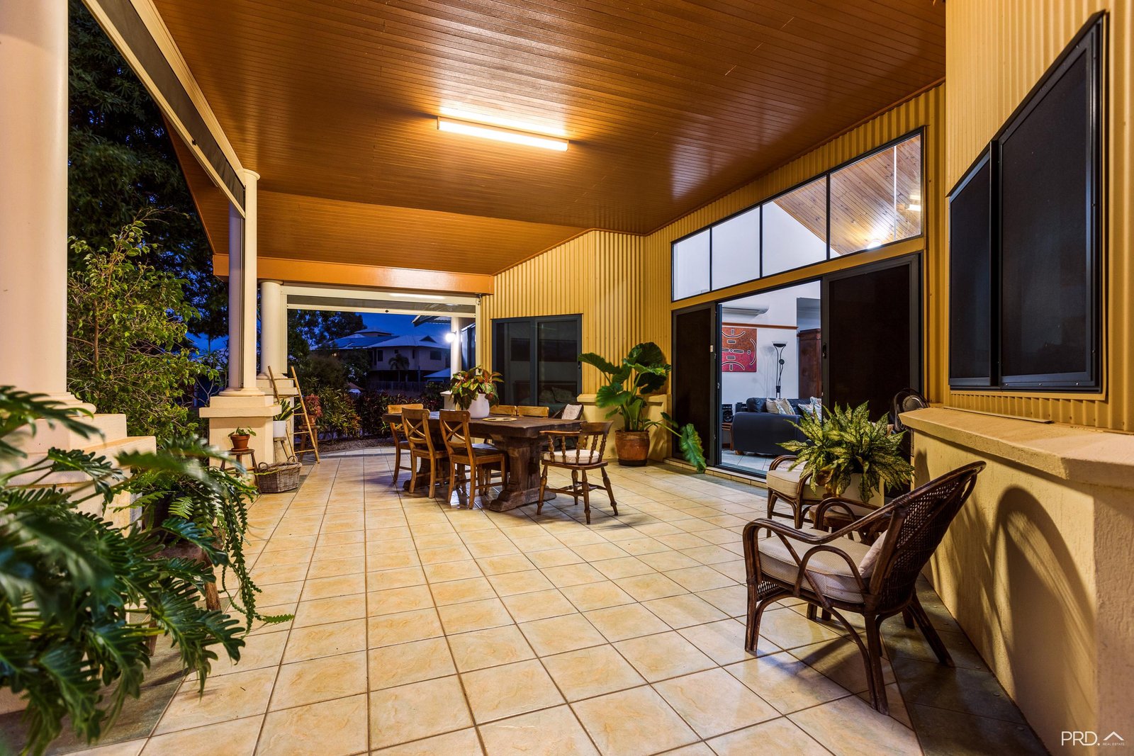 4 Demco Drive BROOME 10