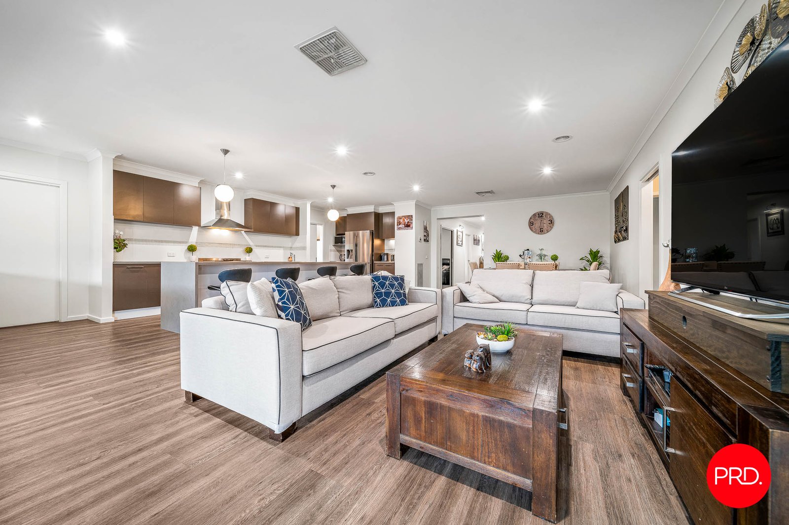 4 Demijohn Court HUNTLY 12