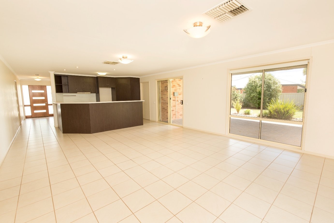 4 Denbeigh Court MILDURA 5