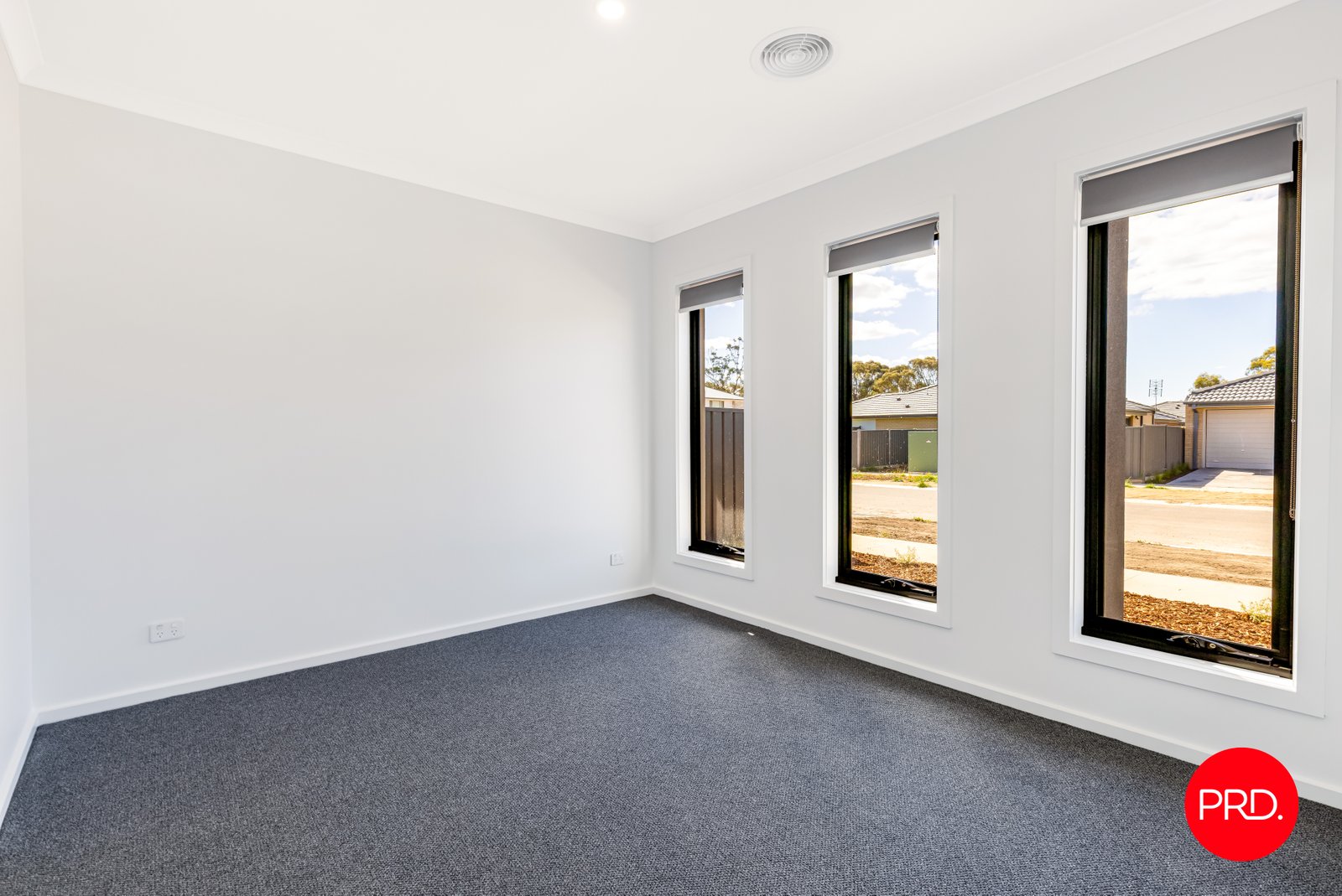 4 Denbow Street HUNTLY 5