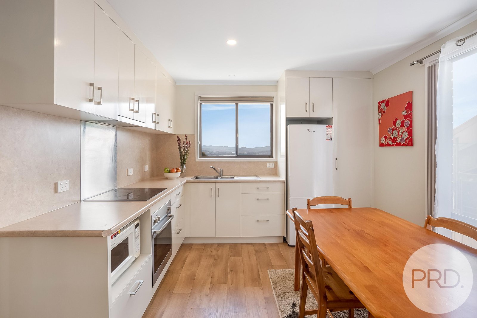 4 Dent Court WEST MOONAH 6