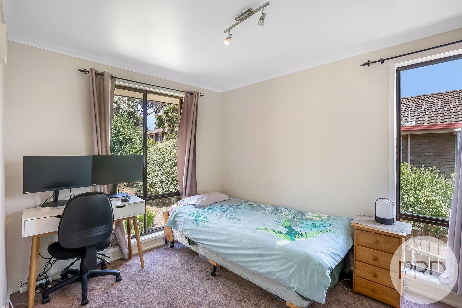 4 Dent Court WEST MOONAH 10