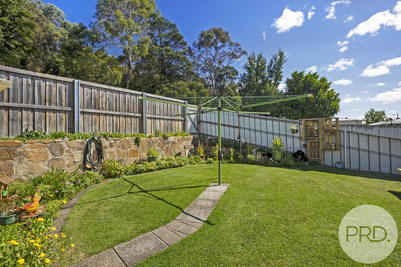 4 Derinya Street MORNINGTON 15