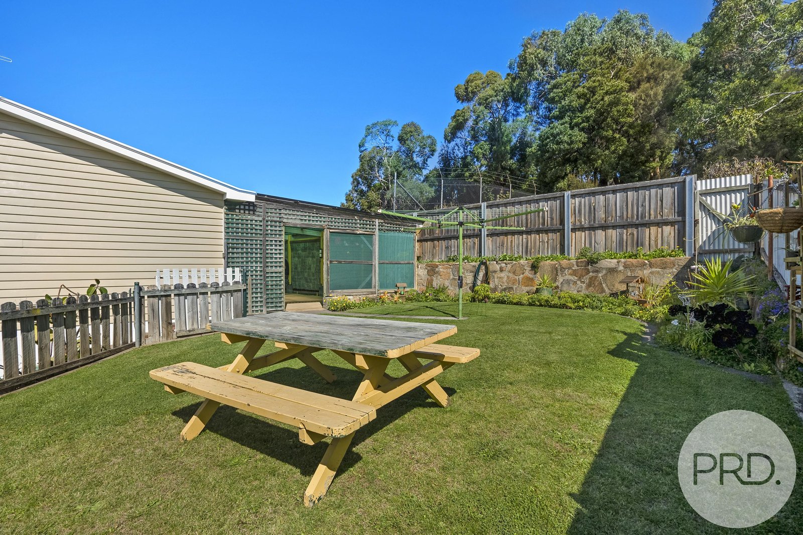 4 Derinya Street MORNINGTON 17