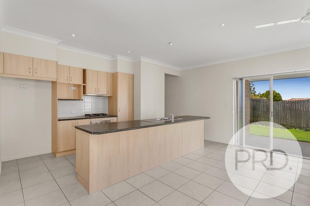 4 Derwent Street MURRUMBA DOWNS 2