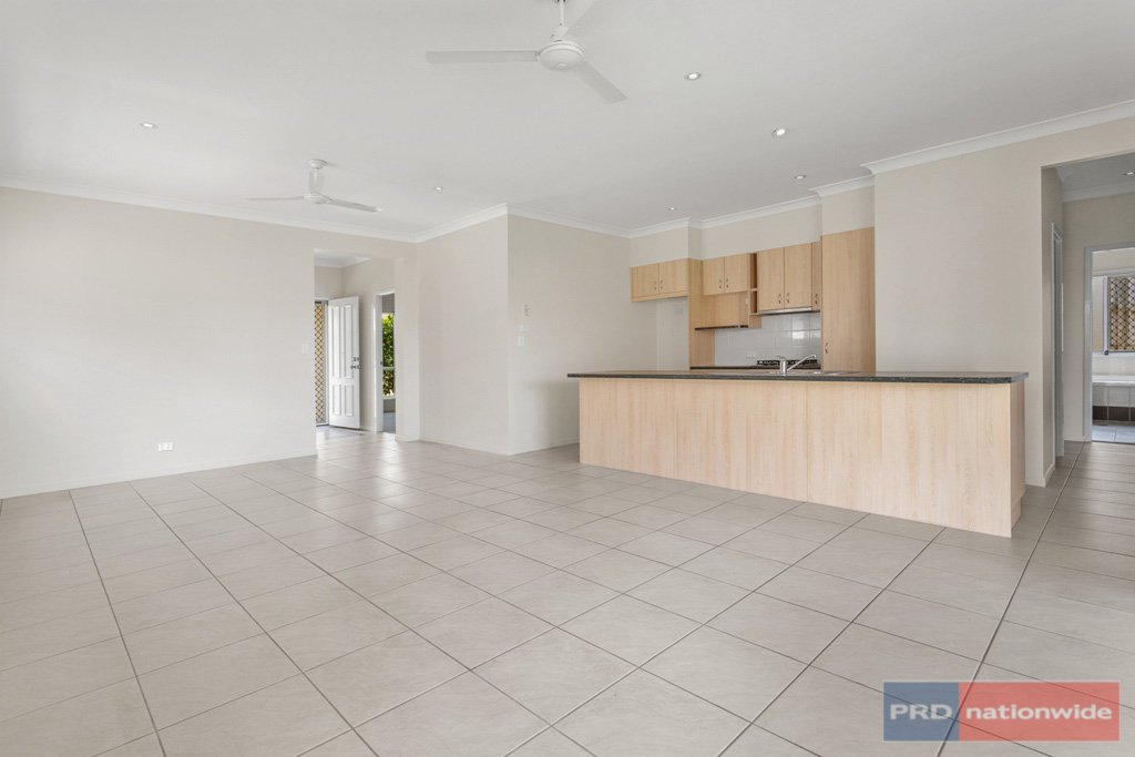 4 Derwent Street MURRUMBA DOWNS 4