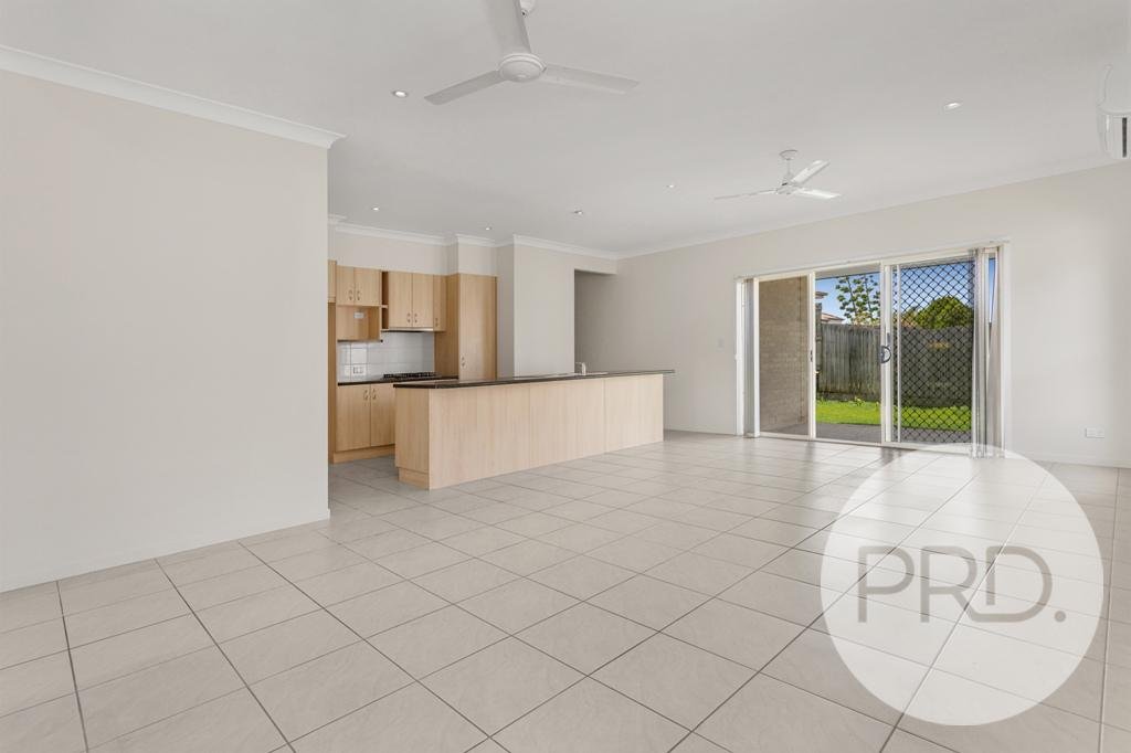 4 Derwent Street MURRUMBA DOWNS 3