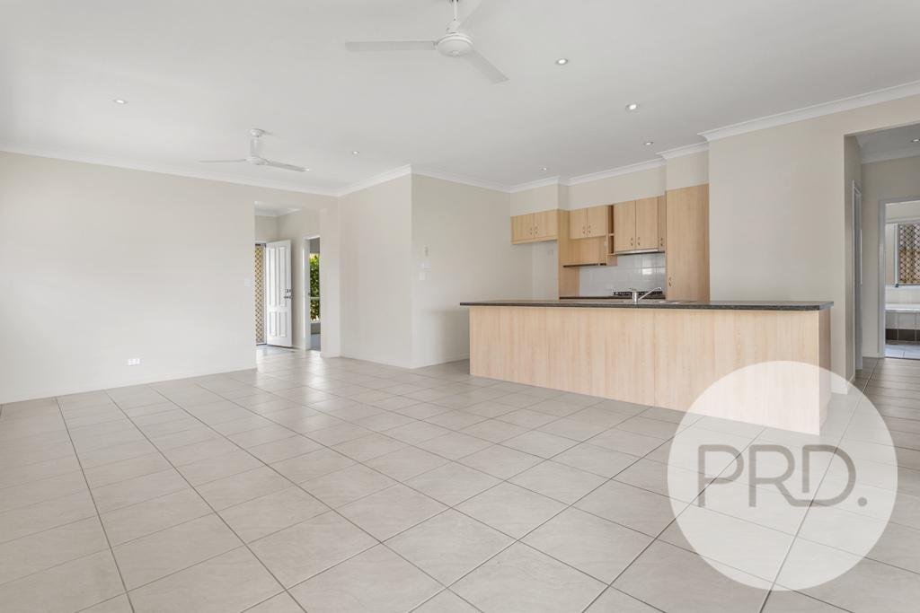 4 Derwent Street MURRUMBA DOWNS 4