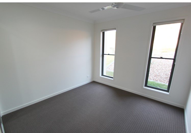 4 Deveney Drive KIRKWOOD 9