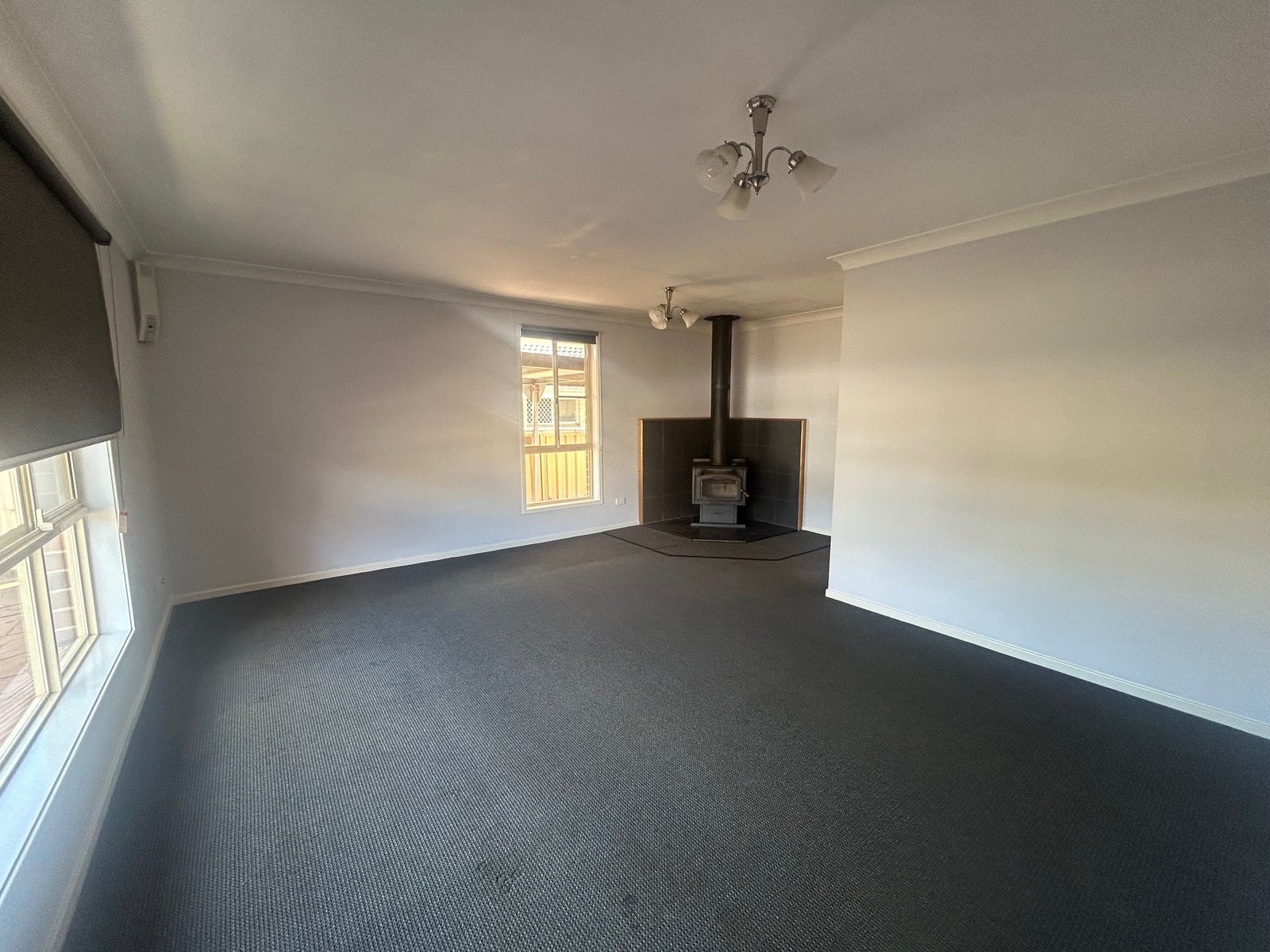 4 Dewhurst Street WEST TAMWORTH 11