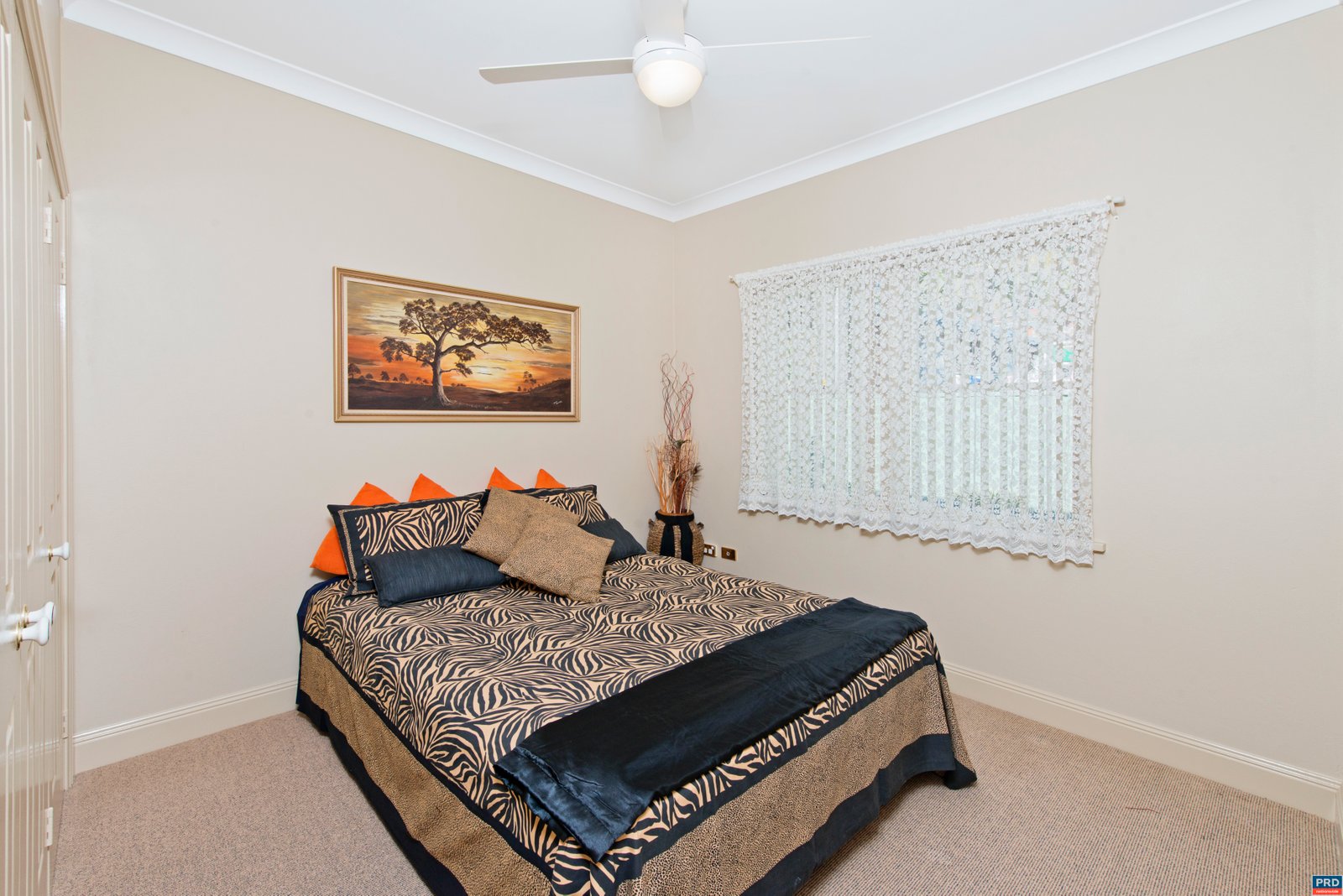 4 Diamentina Way LAKEWOOD 8