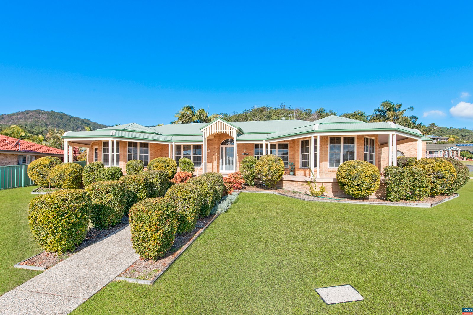 4 Diamentina Way LAKEWOOD 16