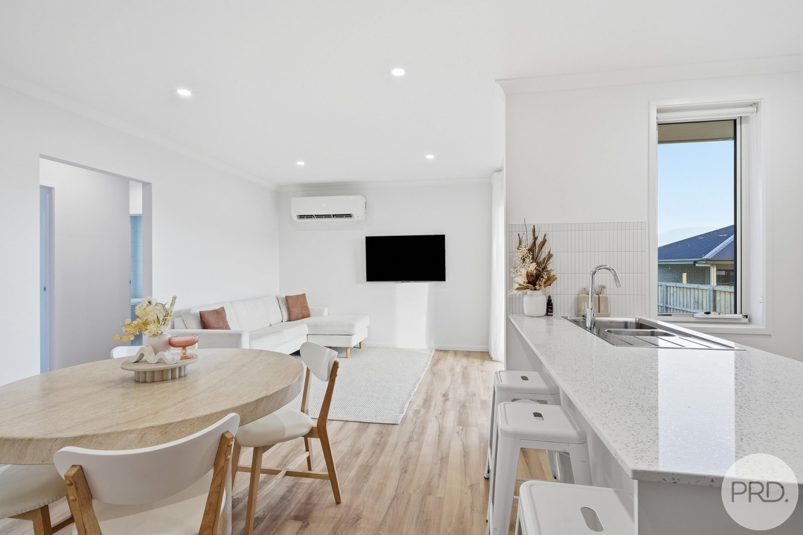 4 Downward Way SORELL 14
