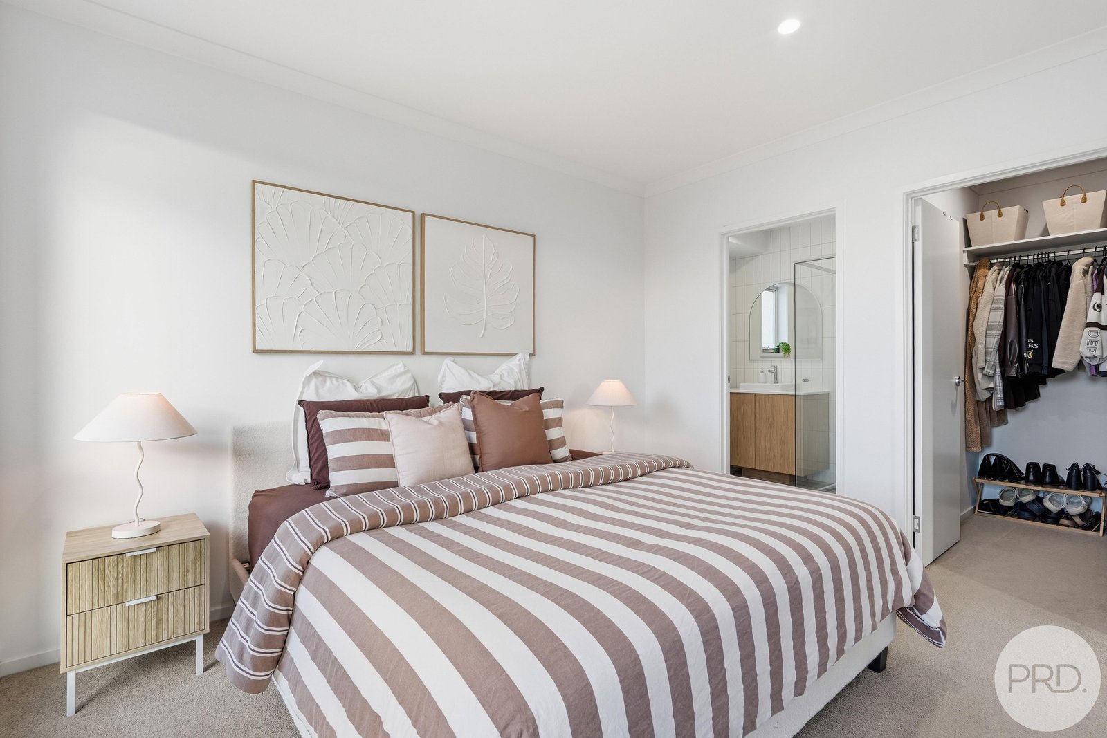 4 Downward Way SORELL 19