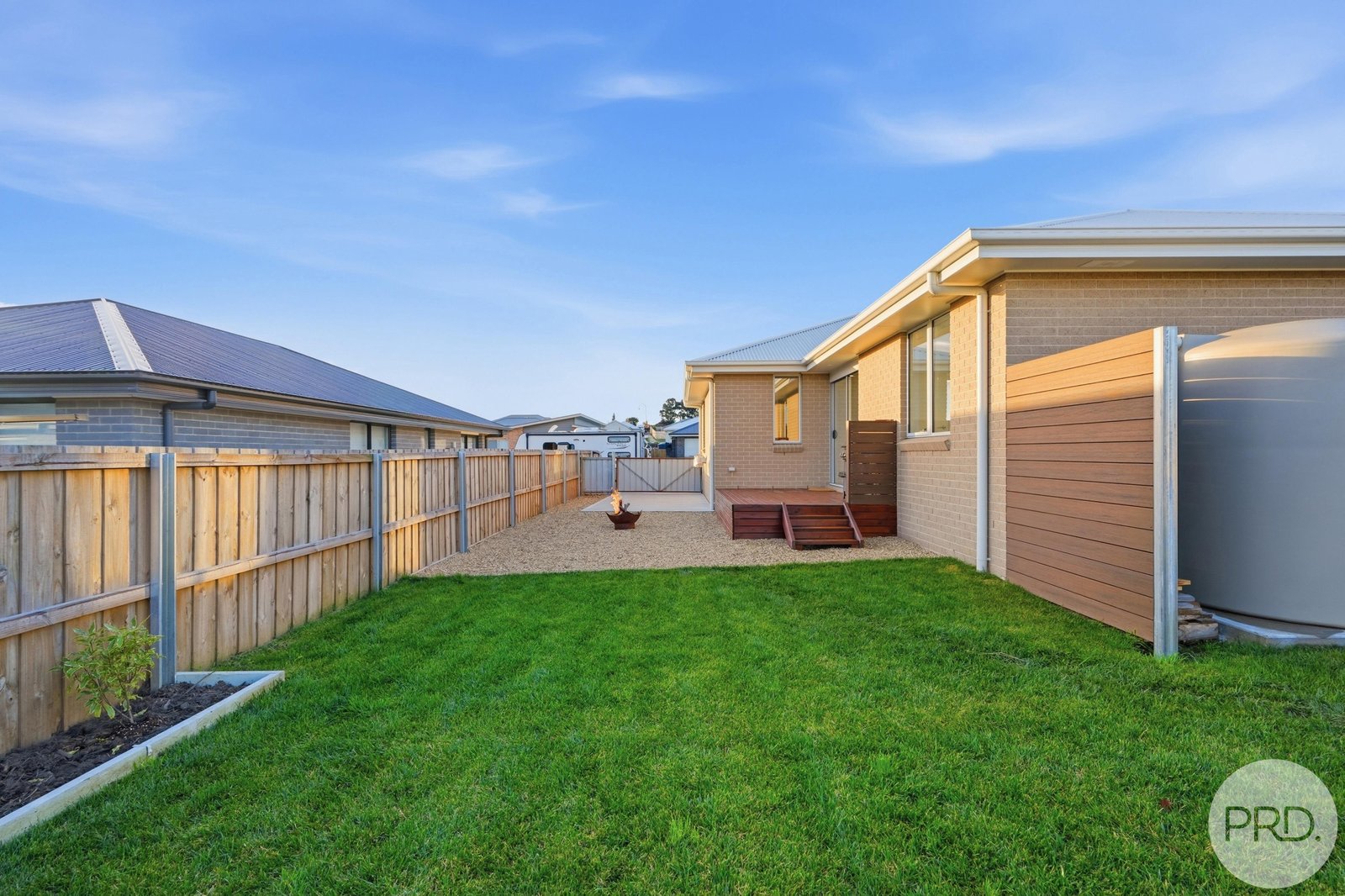 4 Downward Way SORELL 33
