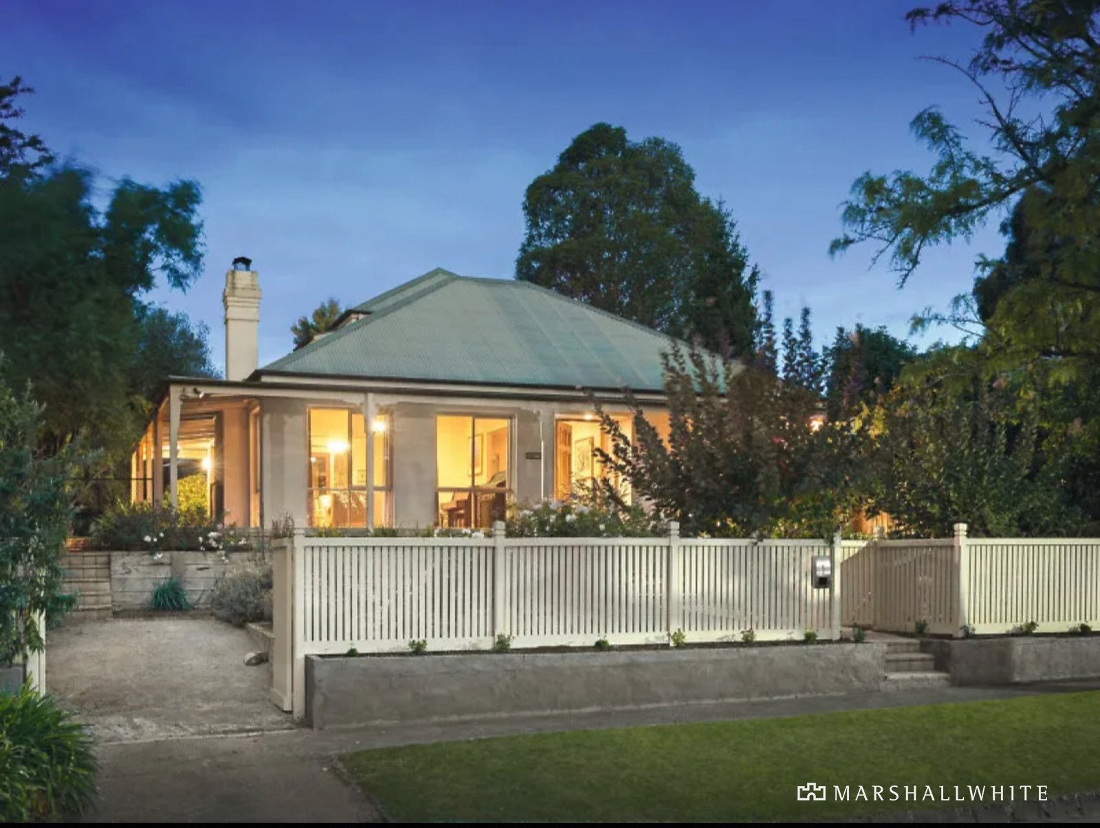 4 Dryden Street, Canterbury, VIC