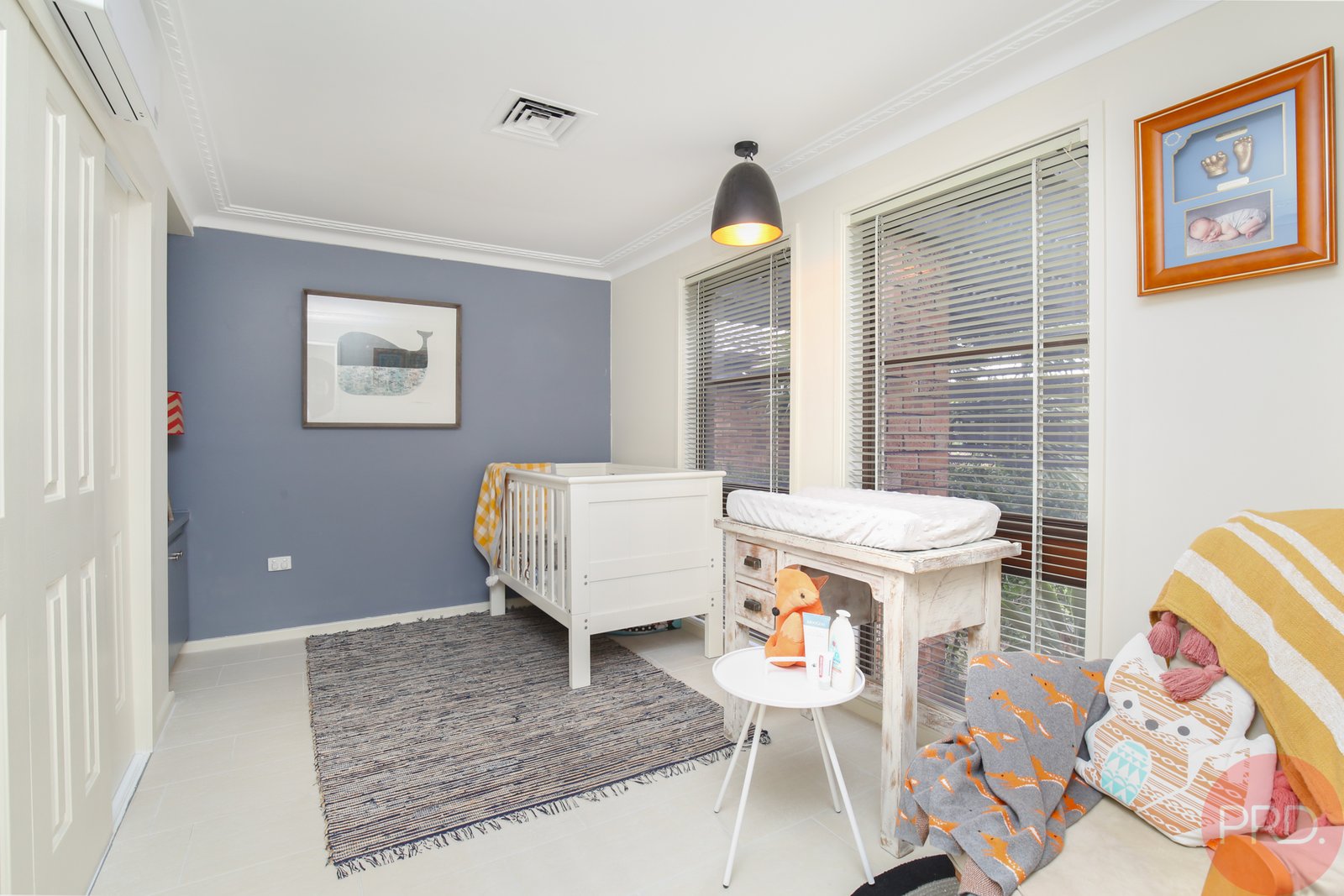 4 Dudley Close METFORD 17