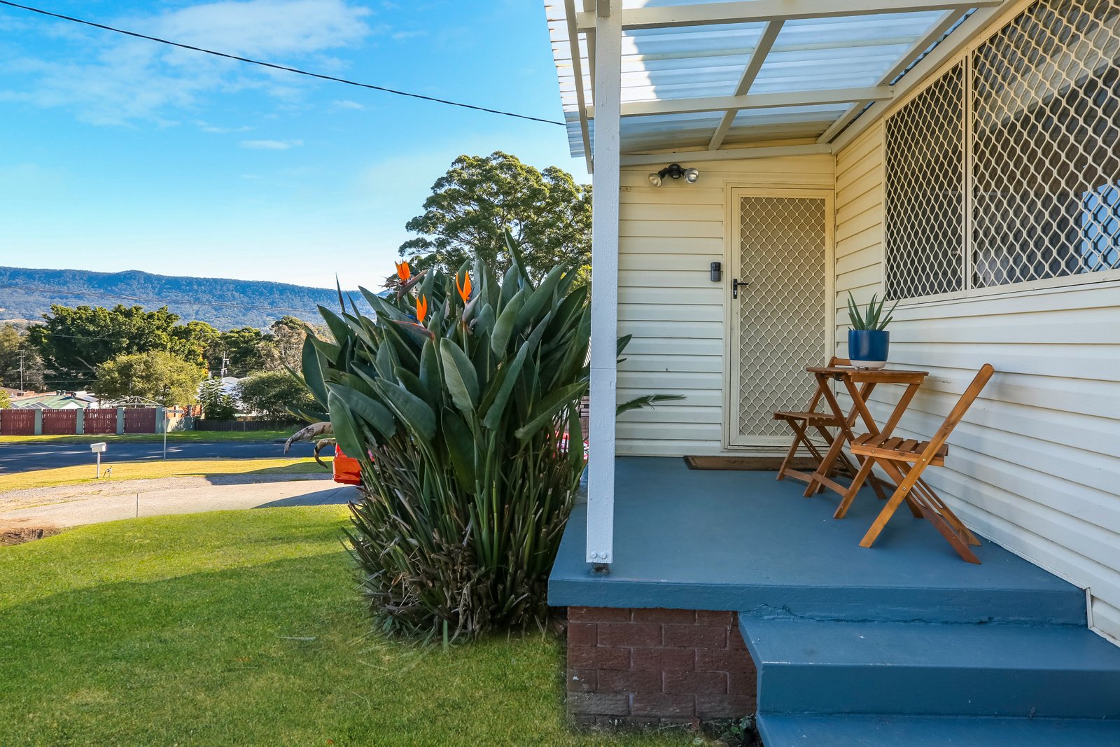 4 Duley Street DAPTO 6