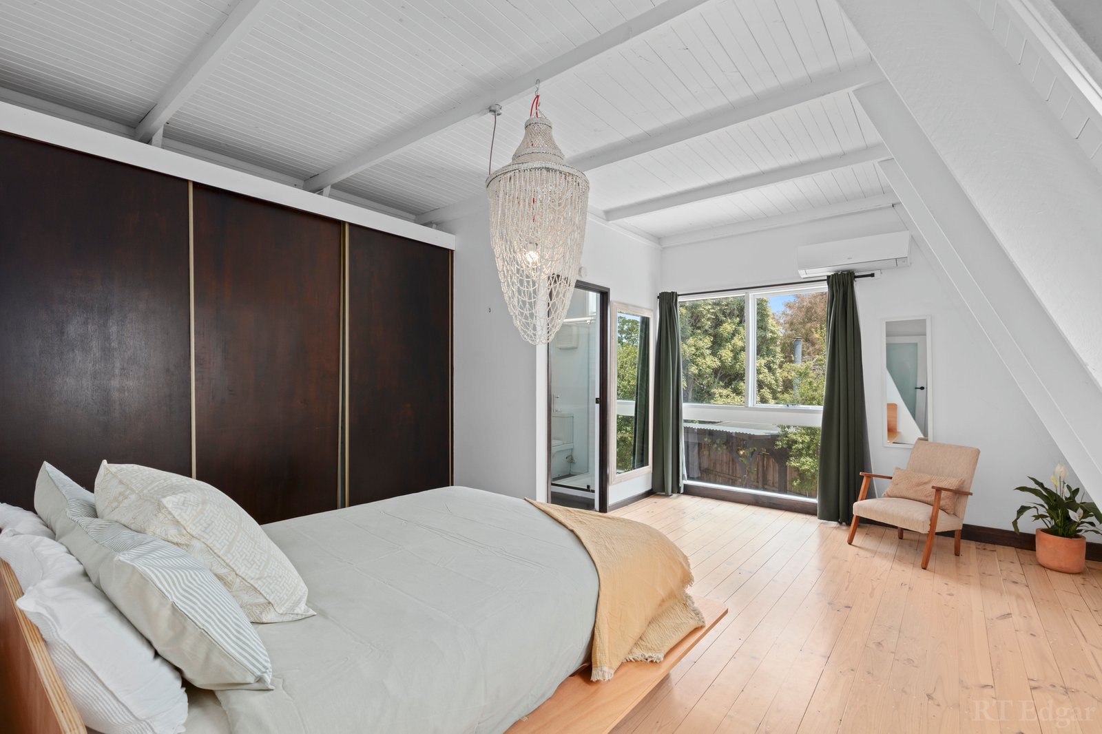 Real Estate and Property in 4 Dumburra Avenue, Clifton Springs, VIC