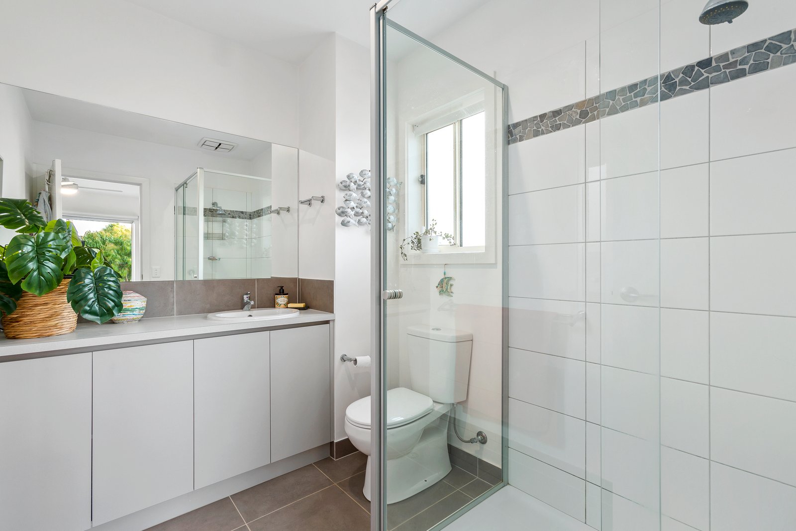 Real Estate and Property in 4 Duneview Drive, Ocean Grove, VIC