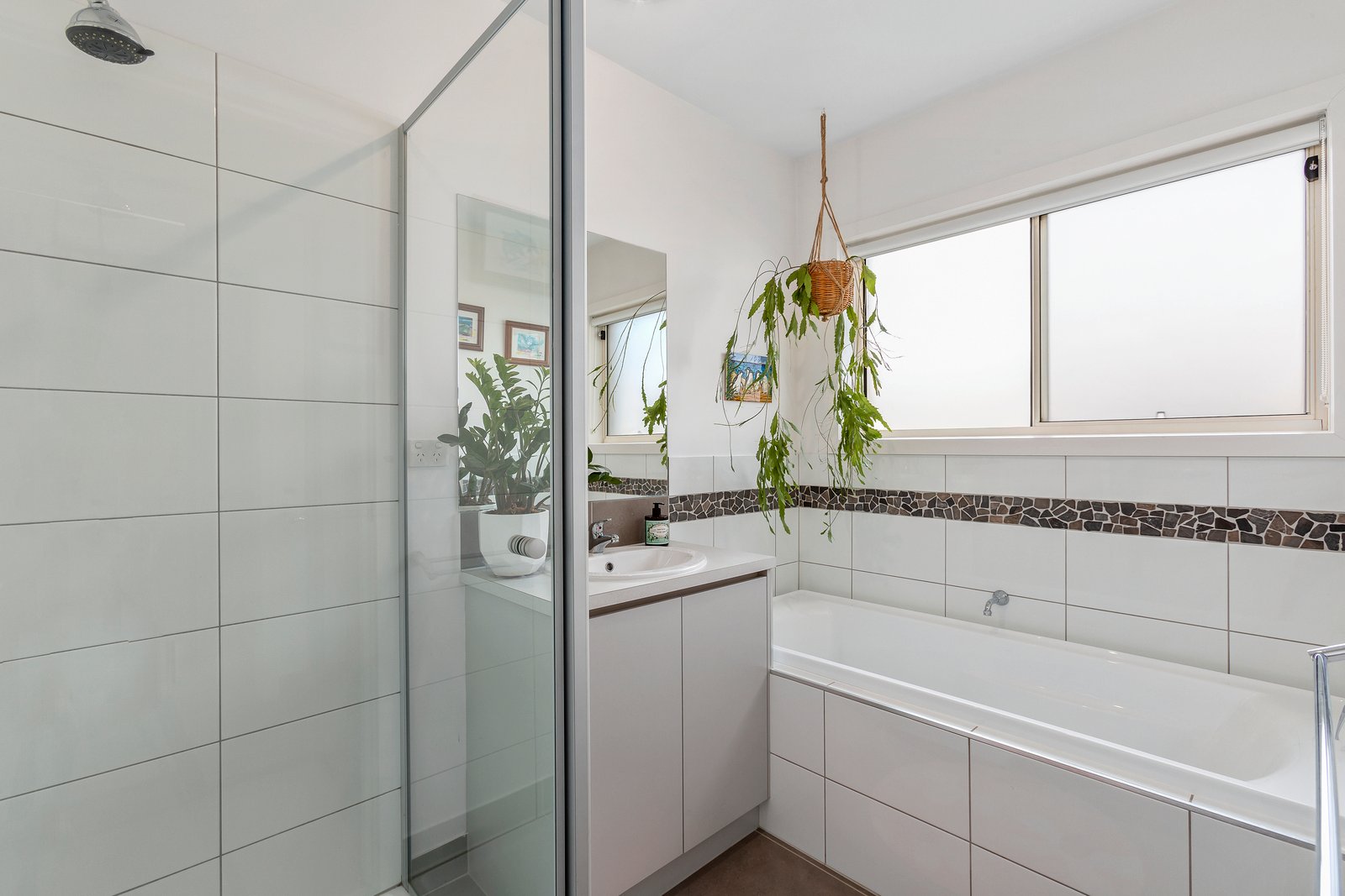 Real Estate and Property in 4 Duneview Drive, Ocean Grove, VIC