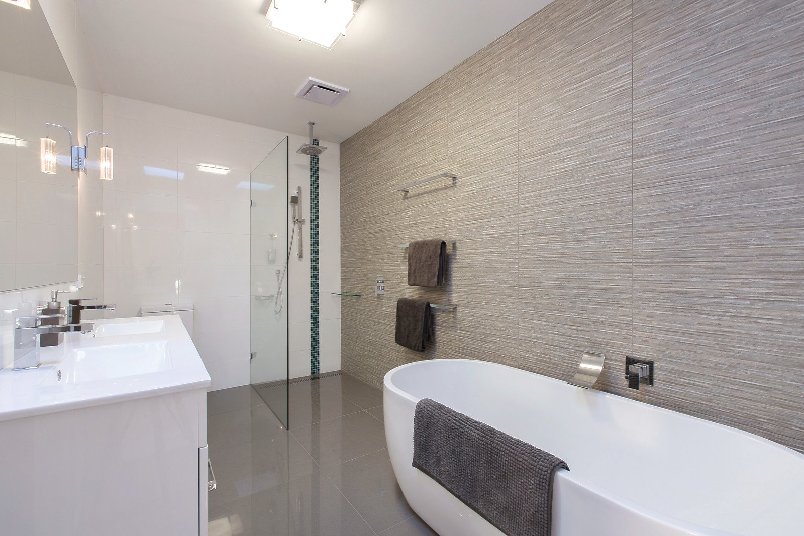 4 East Court, Camberwell, VIC