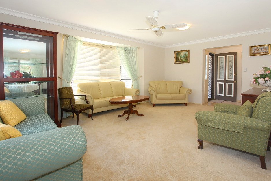 4 Eastwood Drive ROBINA 5