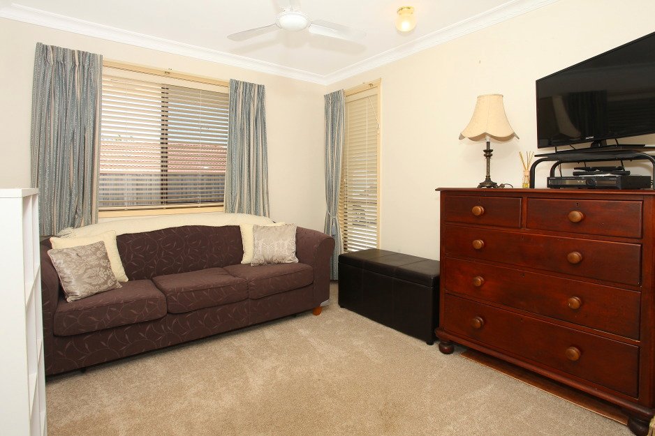 4 Eastwood Drive ROBINA 17