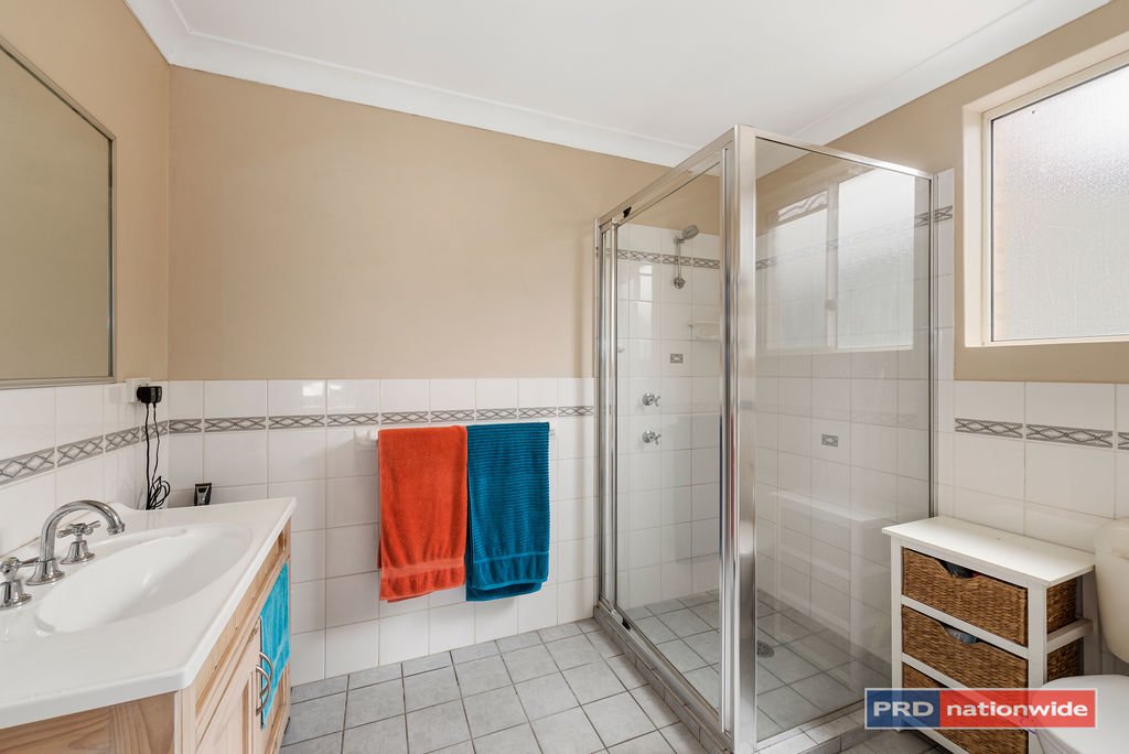 4 Eckford Close BOAMBEE EAST 12