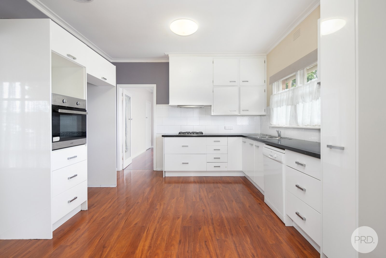 4 Edlyn Street WENDOUREE 8