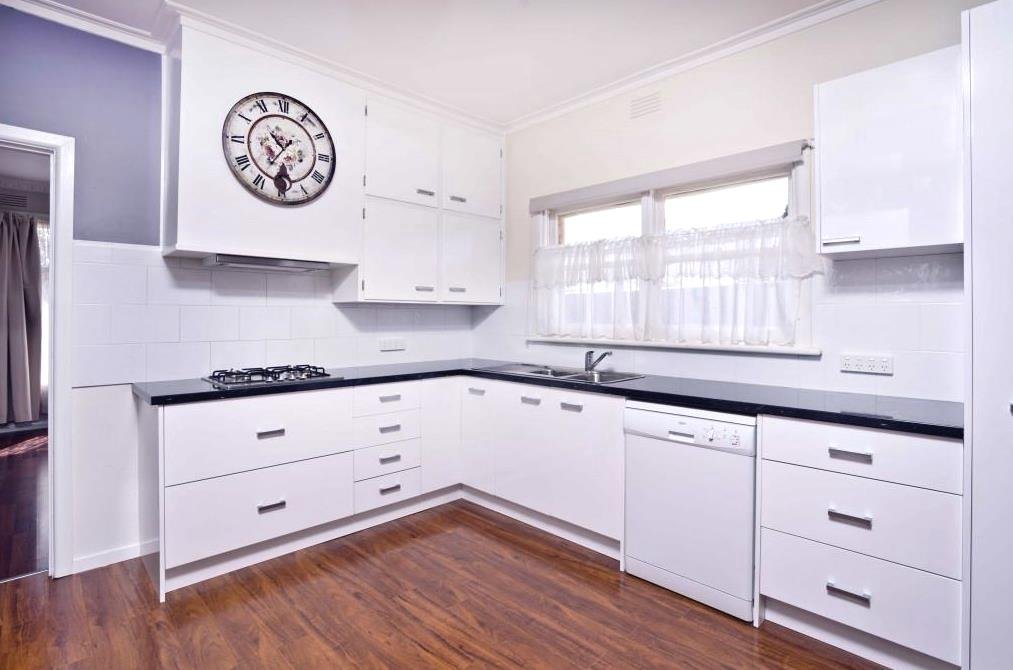 4 Edlyn Street WENDOUREE 3