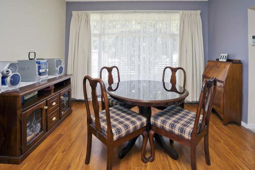 4 Edlyn Street WENDOUREE 4