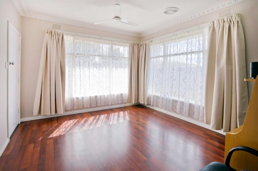 4 Edlyn Street WENDOUREE 5