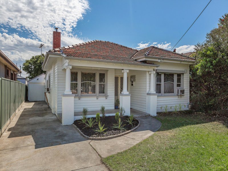 4 Eirene Street, YARRAVILLE