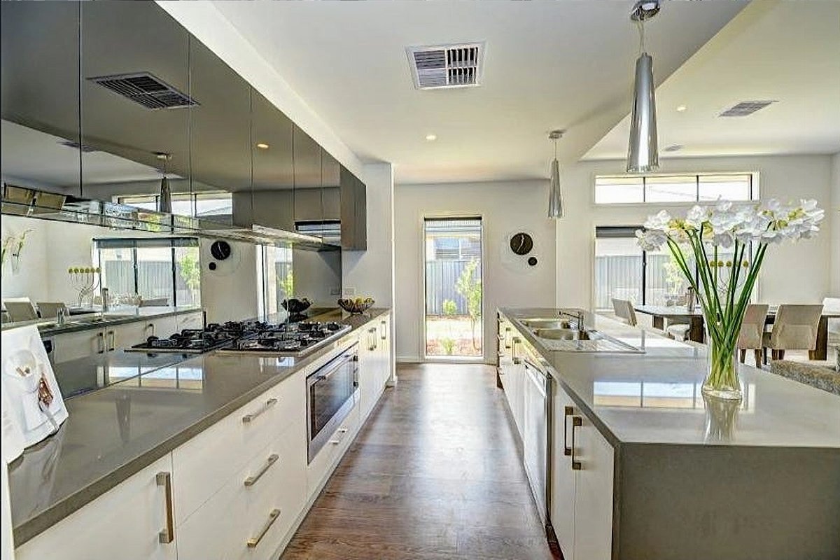 Gallery: 4 Eleanor Drive