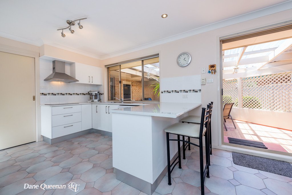4 Ellies Place SALAMANDER BAY 5