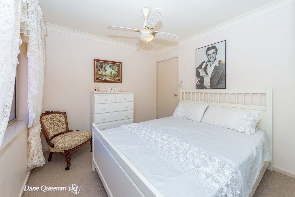 4 Ellies Place SALAMANDER BAY 20