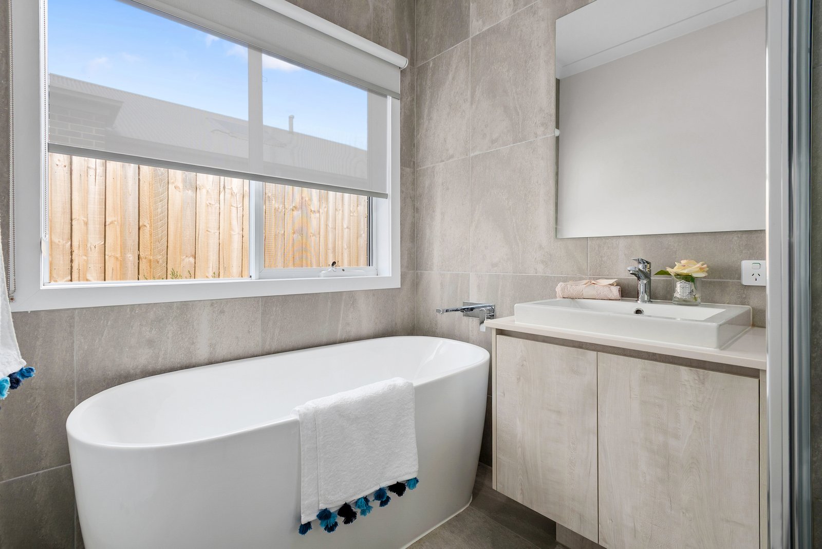 Real Estate and Property in 4 Ellison Street, Woodend, VIC