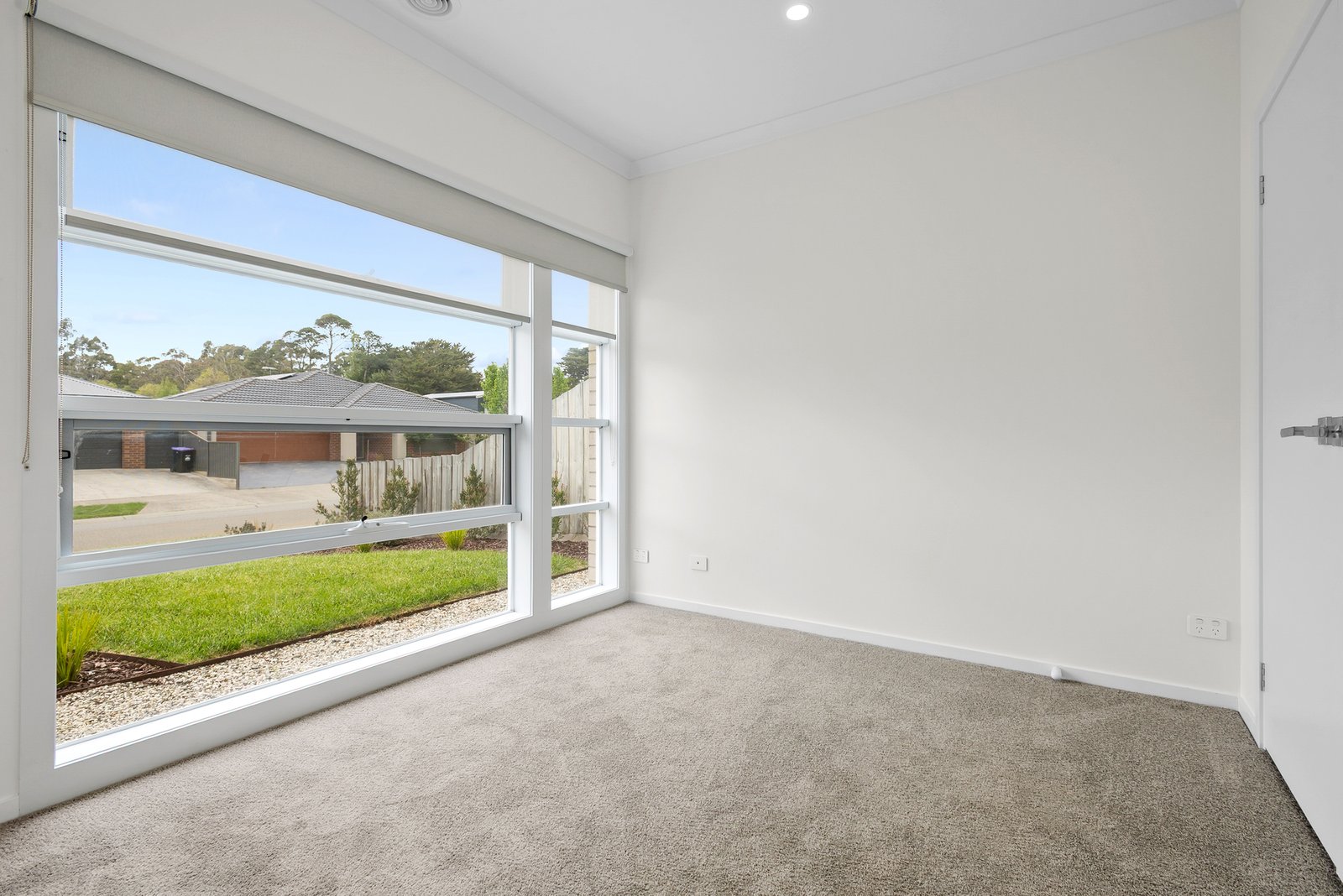Real Estate and Property in 4 Ellison Street, Woodend, VIC