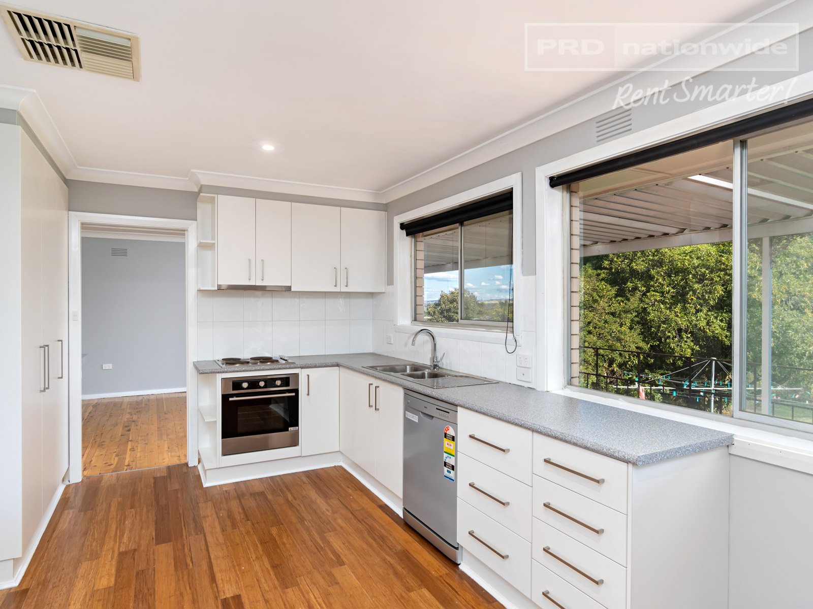 4 Endeavour Street KOORINGAL 3