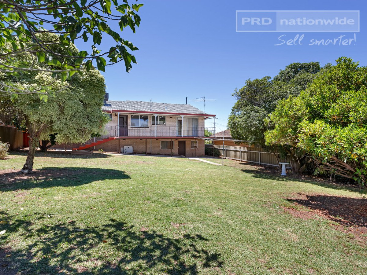 4 Endeavour Street KOORINGAL 4