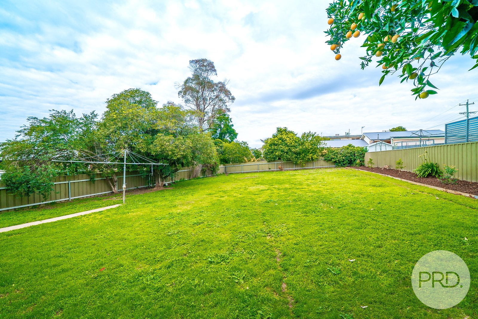 4 Endeavour Street KOORINGAL 11