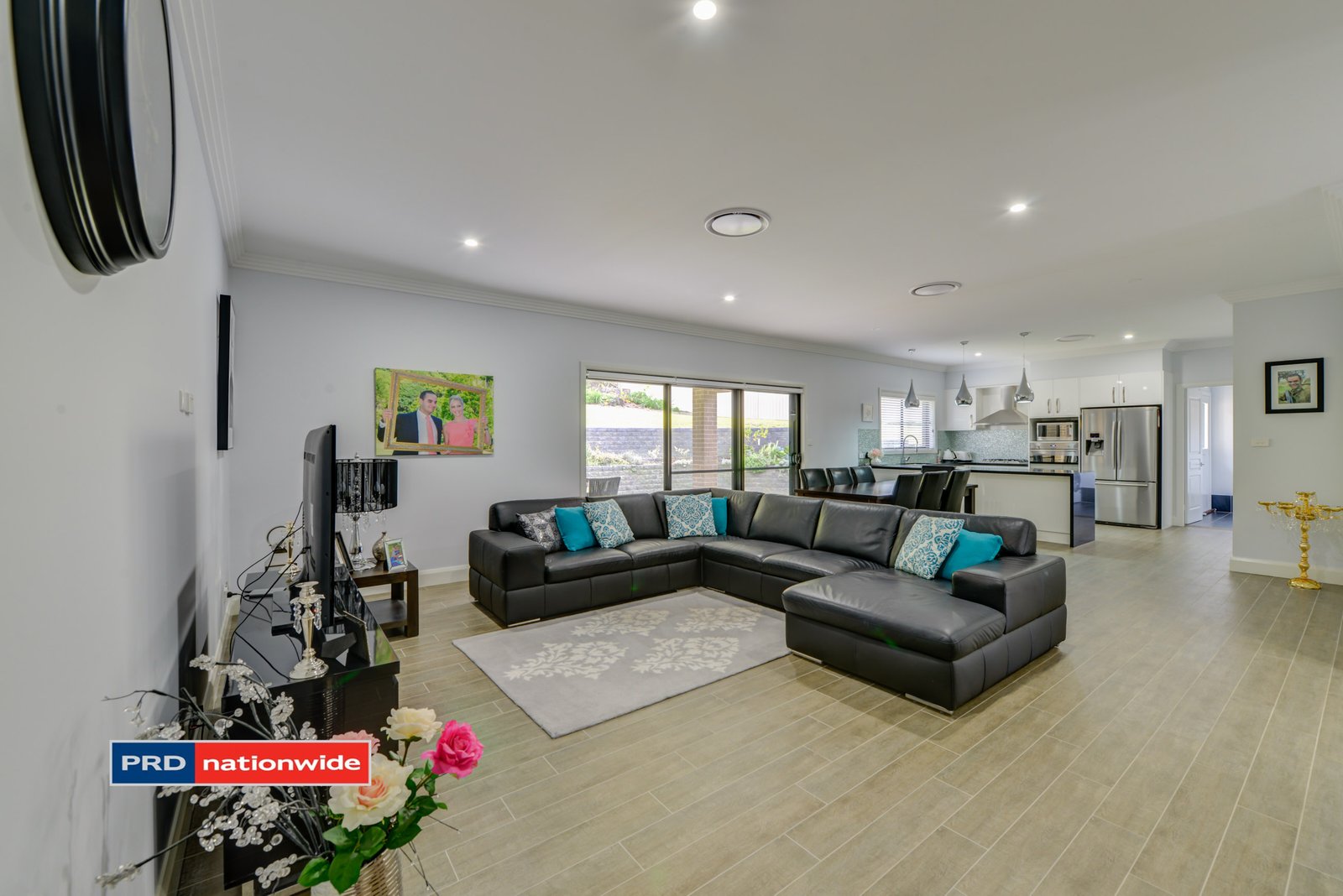4 Errol Place TAMWORTH 4