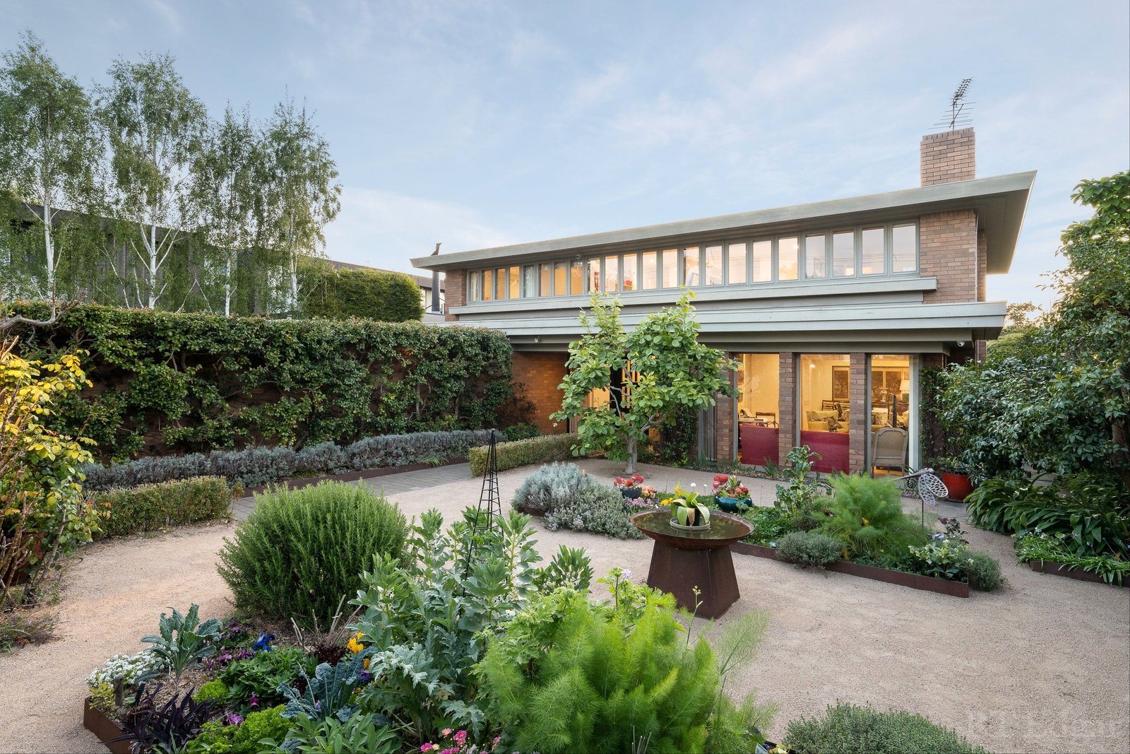 Real Estate and Property in 4 Erskine Street, Armadale, VIC