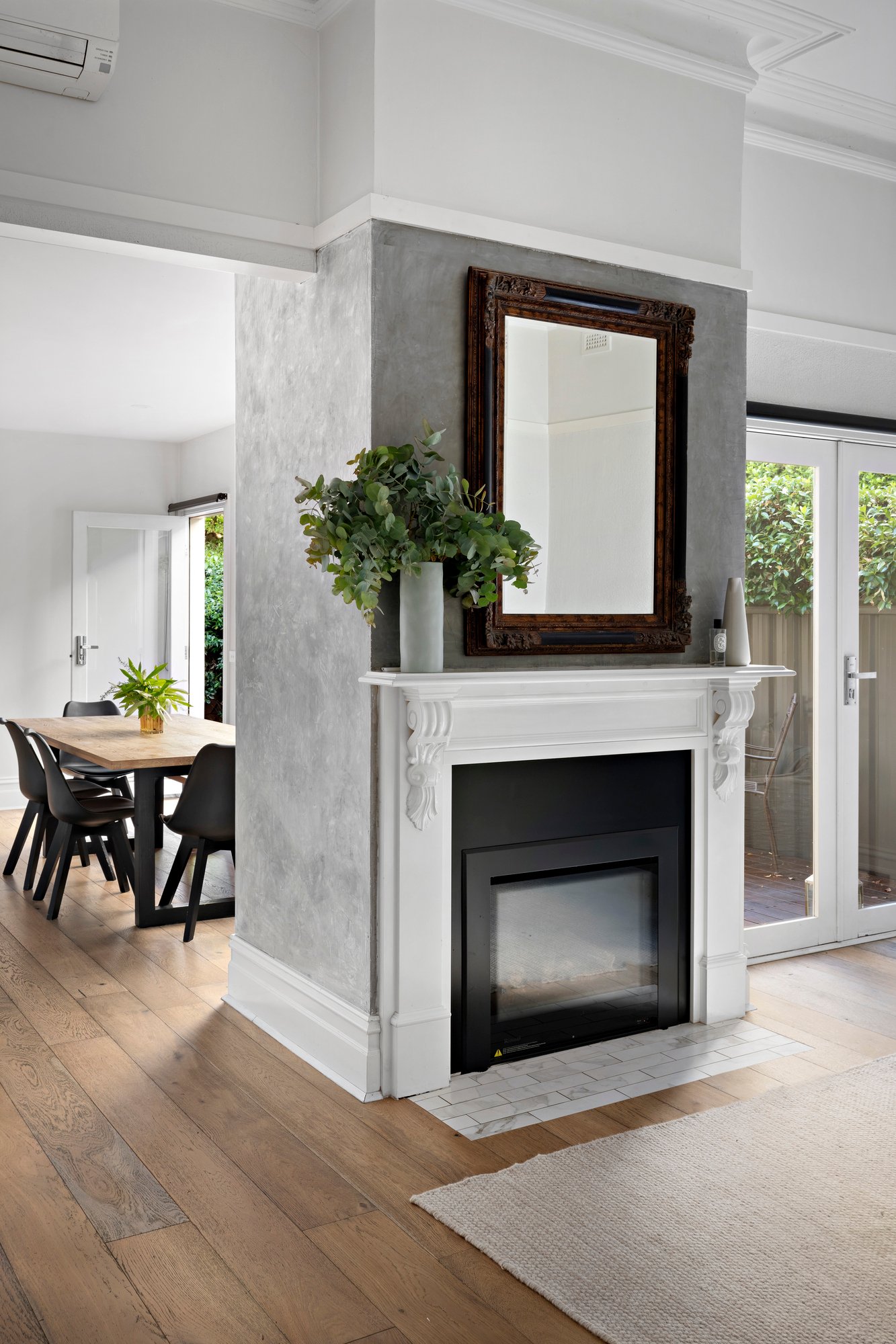 4 Esplanade Place, Port Melbourne, 3207