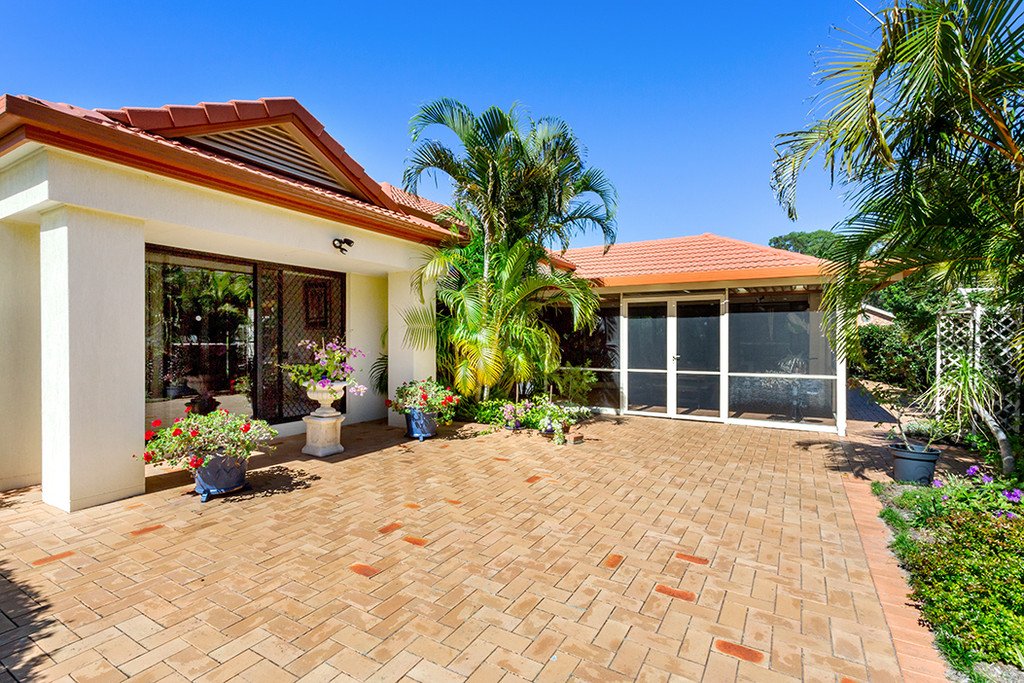 4 Estate Drive SALAMANDER BAY 21