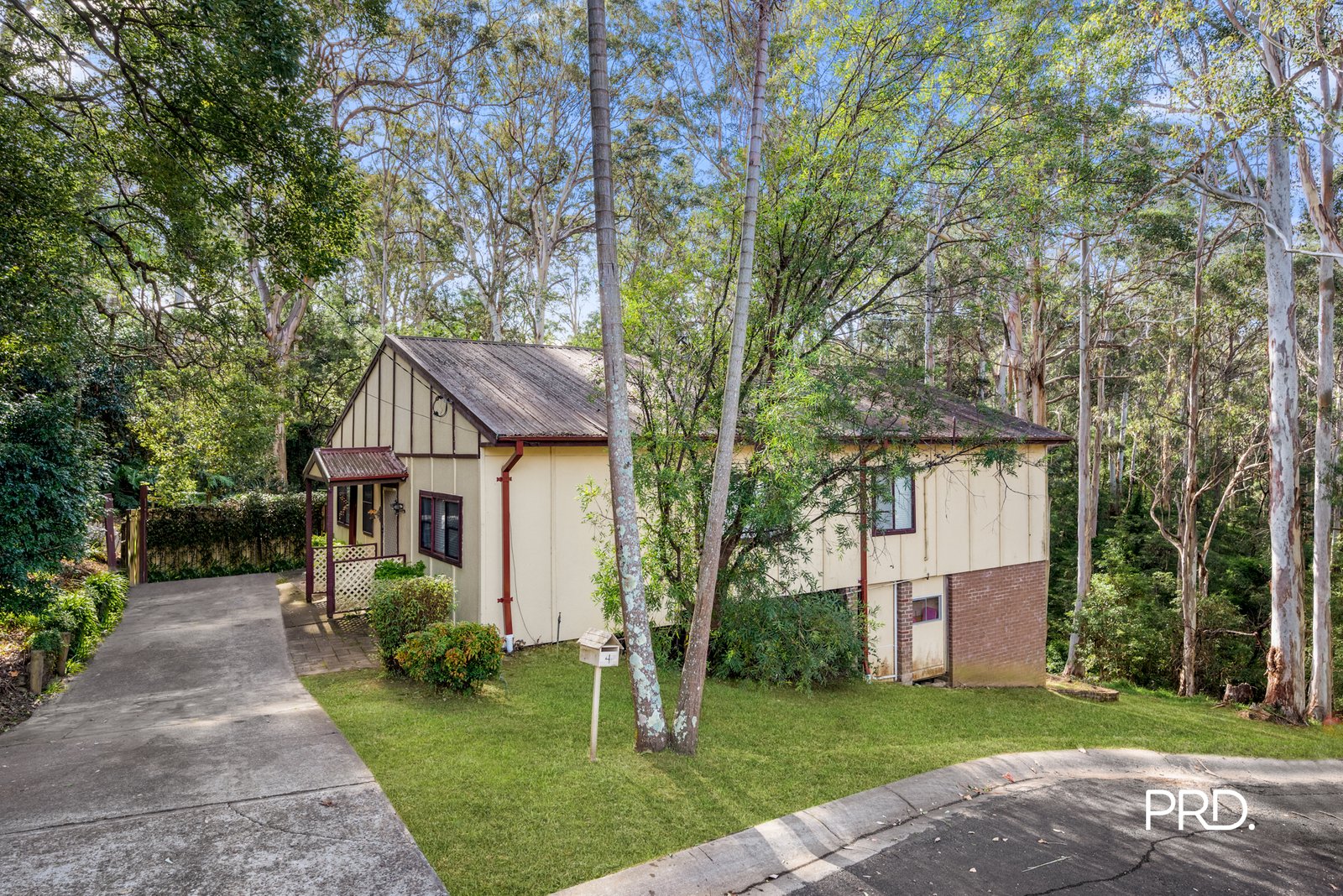 4 Eucalypt Road SPRINGWOOD 1