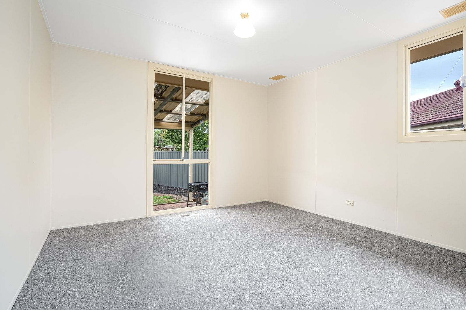 Gallery: 4 Eumeralla Street